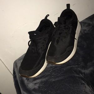 Puma Soft Foam Shoes